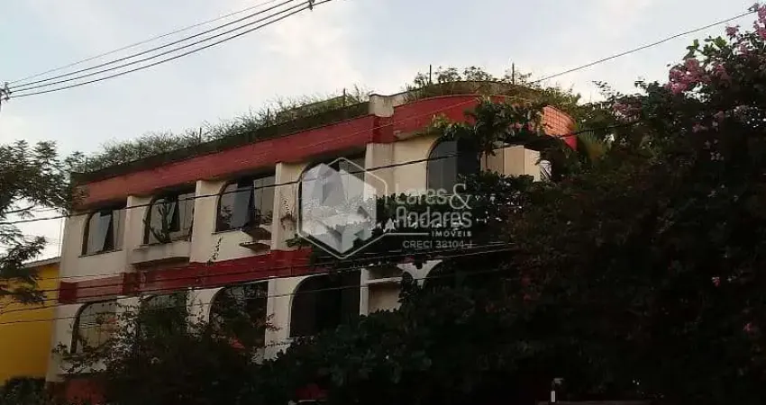 Sobrado para venda em Jardim da Glória com 5 quartos, sendo 2 suítes, 465m²