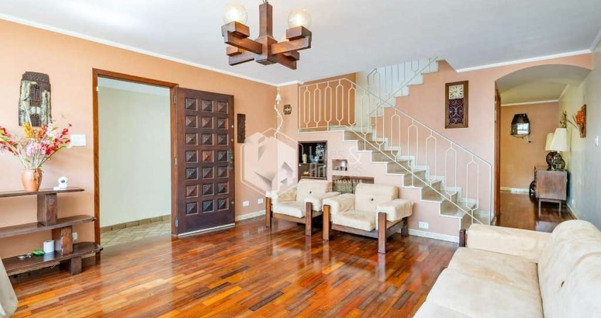 Sobrado para venda com 3 quartos, sendo 1 suíte, 173m²