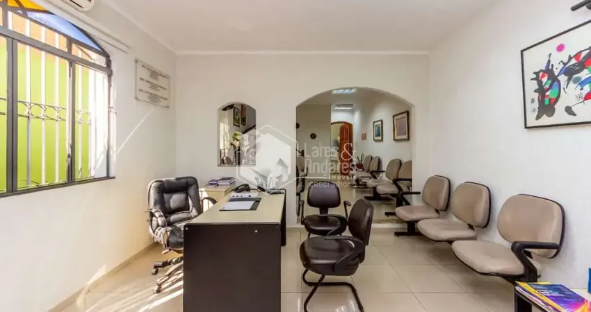 Casa tipo para venda em Saúde com 5 quartos, sendo 1 suíte, 261m²