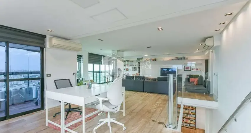 Cobertura para venda com 4 quartos, sendo 4 suítes, 305m²