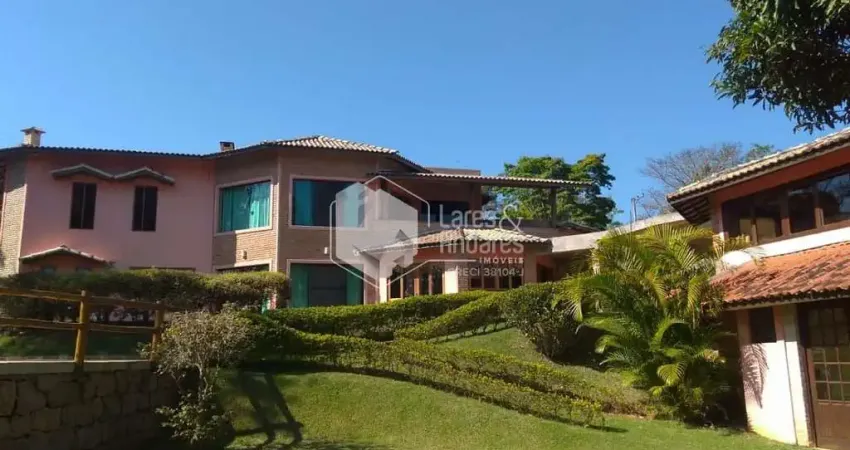 Casa no condomínio Condomínio Patrimônio Do Carmo para venda com 4 quartos, sendo 4 suítes, 412m²