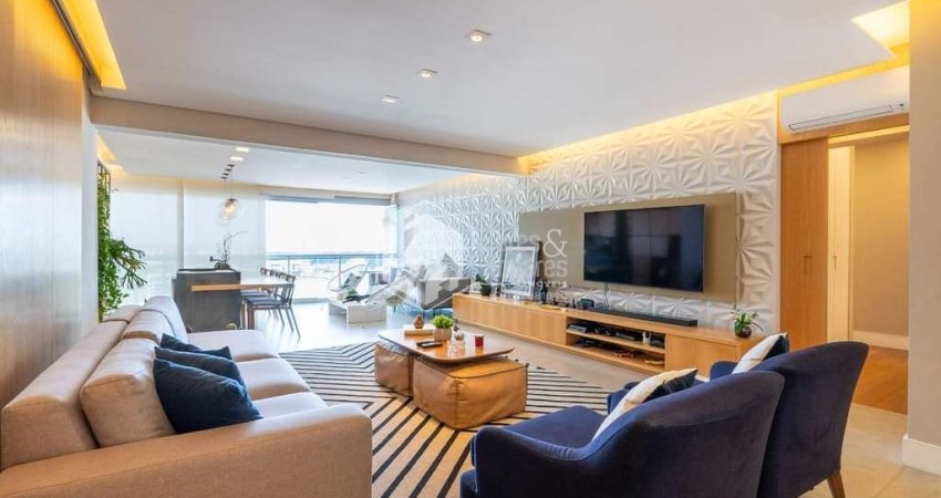 Apartamento tipo para venda com 3 quartos, sendo 3 suítes, 165m²