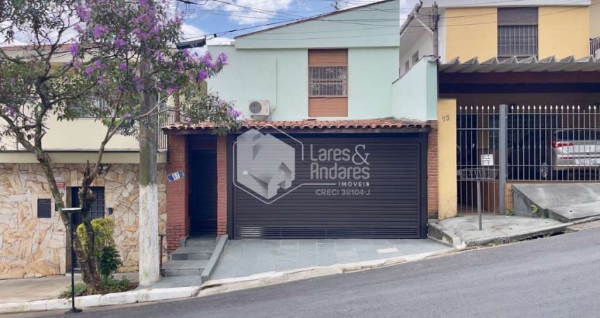 Casa tipo para venda com 3 quartos, sendo 1 suíte, 157m²