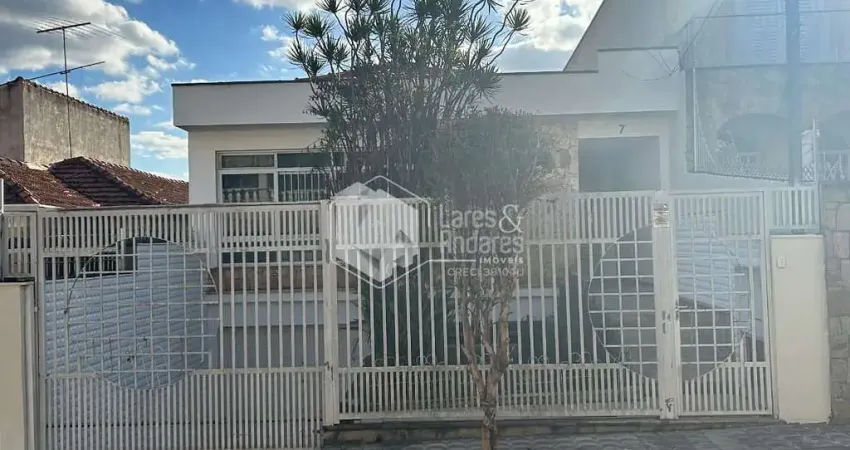 Casa tipo para venda com 4 quartos, sendo 2 suítes, 256m²