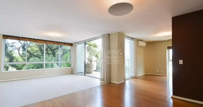 Duplex para venda em Higienópolis com 3 quartos, sendo 3 suítes, 285m²