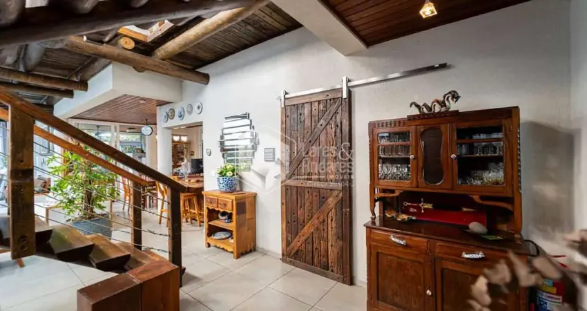 Casa tipo para venda em Planalto Paulista com 4 quartos, sendo 4 suítes, 326m²