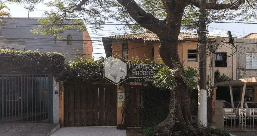 Casa à venda 3 Quartos 1 Suite 2 Vagas 195M² Aclimação São Paulo - SP