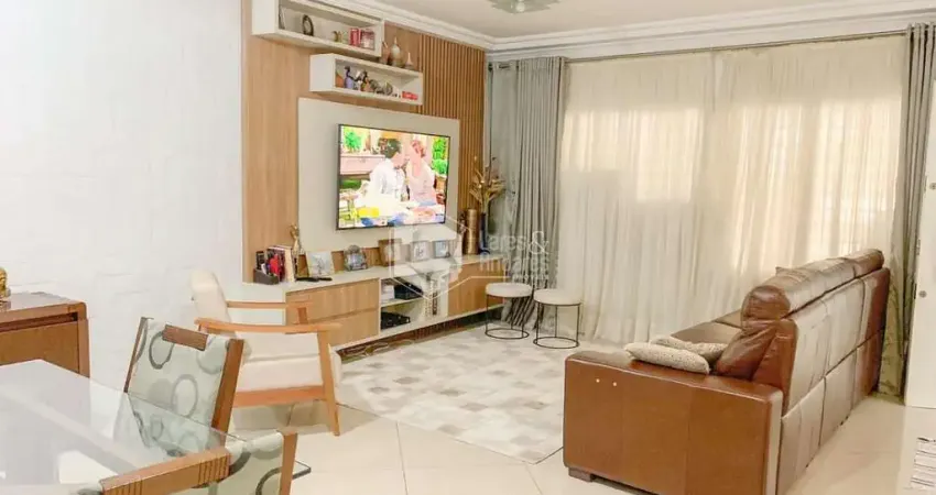 Casa tipo para venda com 5 quartos, sendo 3 suítes, 313m²