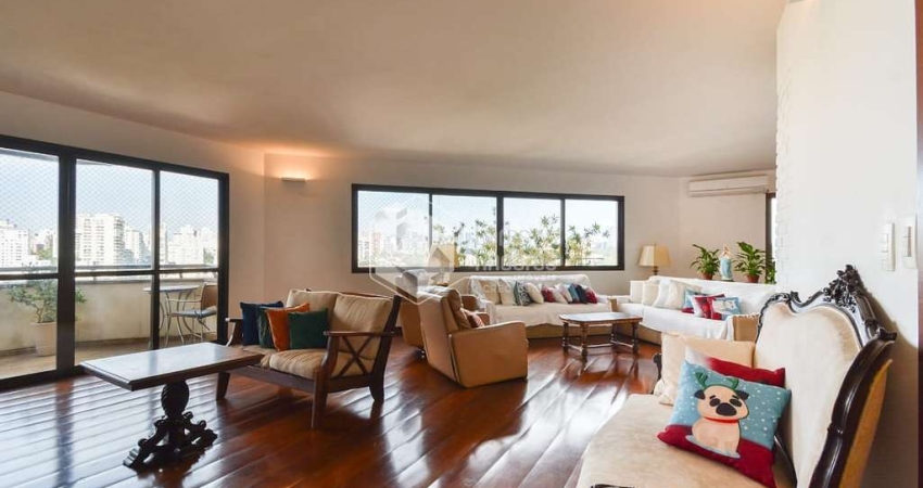 Apartamento tipo para venda com 4 quartos, sendo 4 suítes, 379m²
