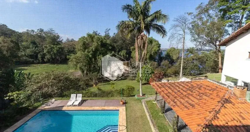 Casa à venda 5 Quartos 3 Suites 6 Vagas 650M² Guarapiranga São Paulo - SP