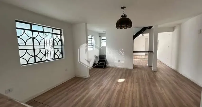Casa tipo para venda com 2 quartos, sendo 1 suíte, 155m²