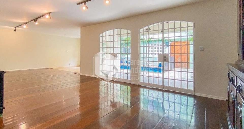 Casa à venda 3 Quartos 1 Suite 2 Vagas 440M² Fazenda Morumbi São Paulo - SP