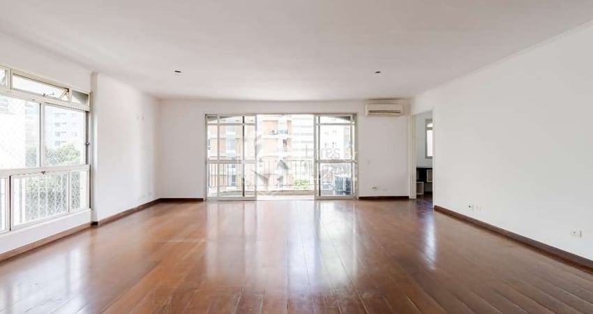 Apartamento tipo para venda com 3 quartos, sendo 3 suítes, 192m²