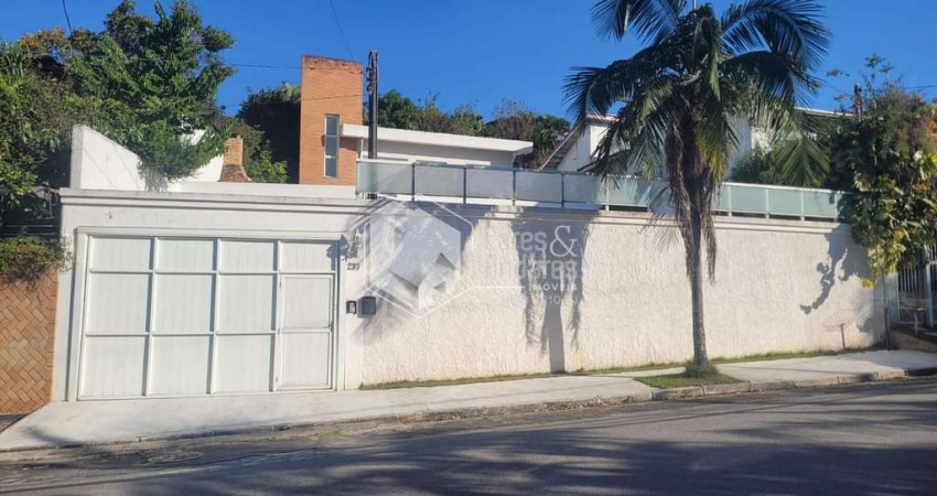 Casa tipo para venda em Parque dos Príncipes com 3 quartos, sendo 3 suítes, 327m²