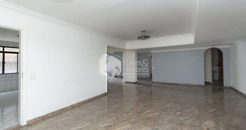 Apartamento tipo para venda com 4 quartos, sendo 2 suítes, 275m²