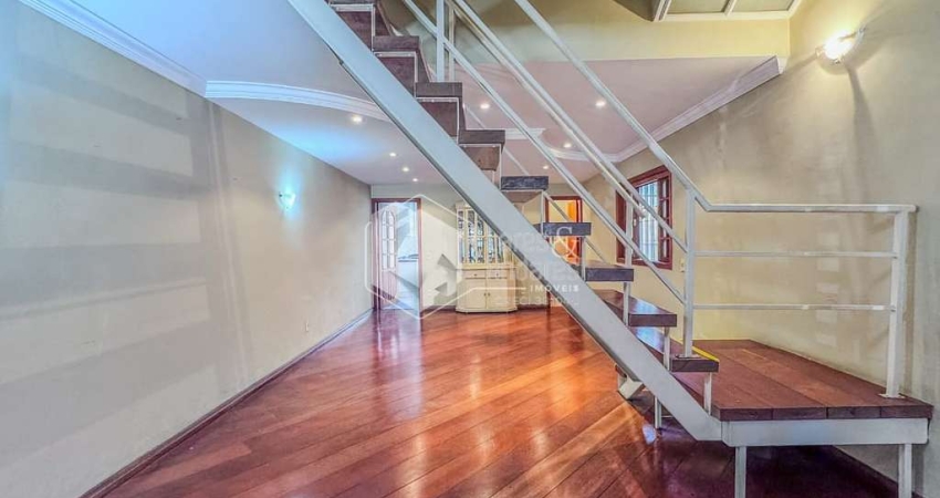 Casa tipo para venda com 3 quartos, sendo 1 suíte, 159m²