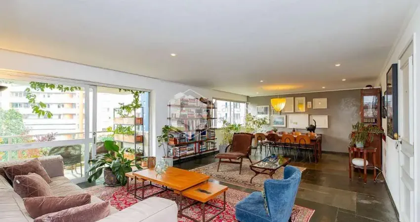 Apartamento tipo para venda em Vila Andrade com 4 quartos, sendo 1 suíte, 222m²