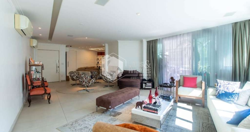 Apartamento tipo para venda em Real Parque com 3 quartos, sendo 3 suítes, 257m²