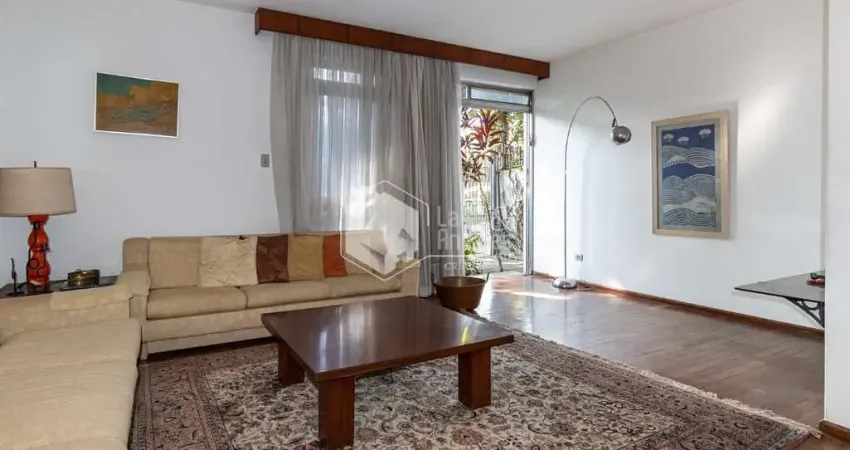 Sobrado para venda em moema com 5 quartos, sendo 1 suíte, 209m²