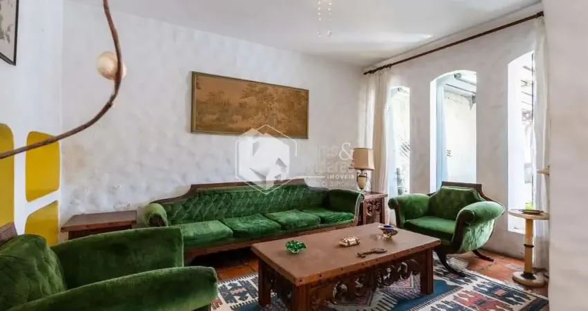 Casa para venda em Jardim Aeroporto com 4 quartos, sendo 2 suítes , 140m²