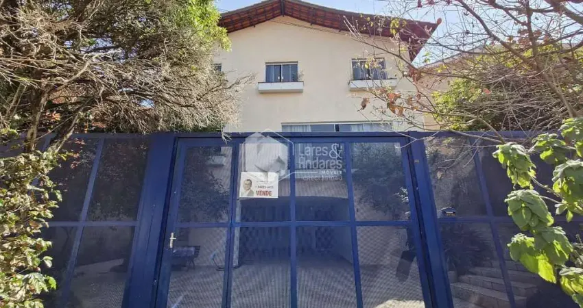 Casa tipo para venda em jardim leonor com 4 quartos, sendo 1 suíte, 350m²