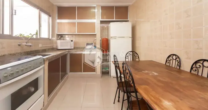Casa tipo para venda em lapa com 3 quartos, sendo 2 suítes, 160m²