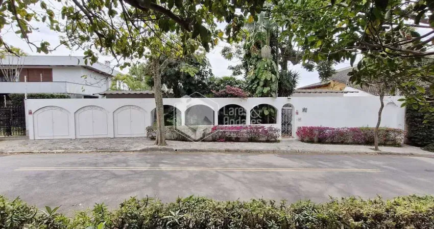 Casa tipo para venda em jardim guedala com 4 quartos, sendo 2 suítes, 375m²