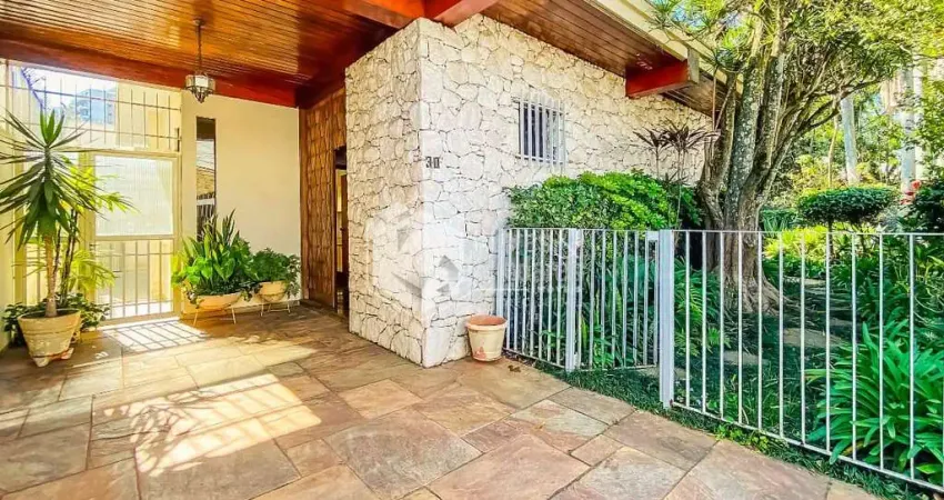 Casa tipo para venda em bosque da saúde com 4 quartos, sendo 2 suítes, 279m²