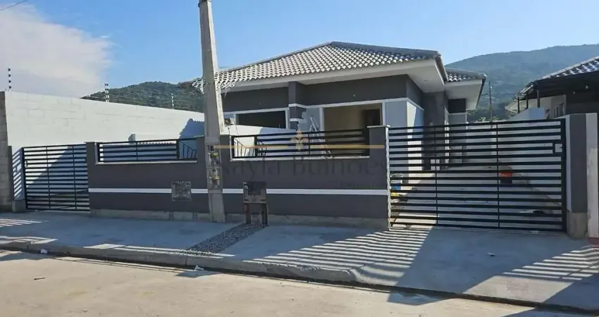 Casa com 2 quartos à venda no Forquilhas, São José 