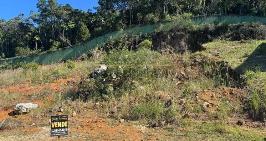Terreno à venda no Forquilhas, São José 