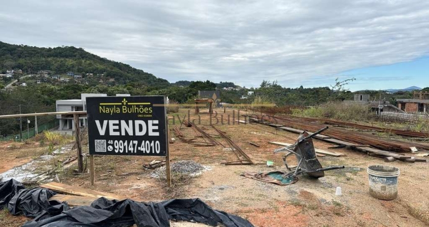 Terreno à venda no Forquilhas, São José 