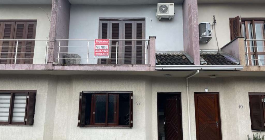 Casa em condomínio fechado com 2 quartos à venda na Rua Atenas, 44, Niterói, Canoas