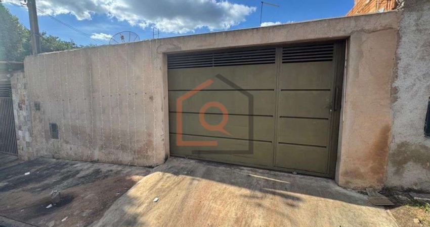 Casa com 2 quartos à venda na Avenida Felix Esteves Torres, 46, Residencial Acapulco, Araraquara