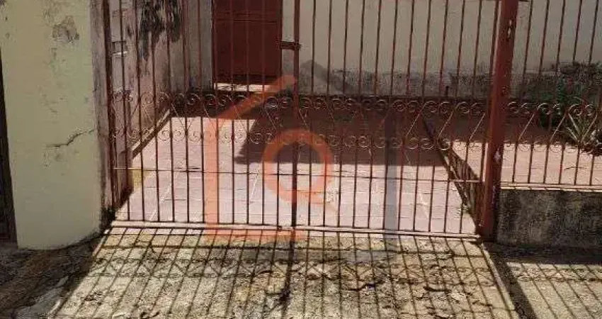 Casa a venda na Vila Xavier, Araraquara - 2 dormitorios, 3 garagens