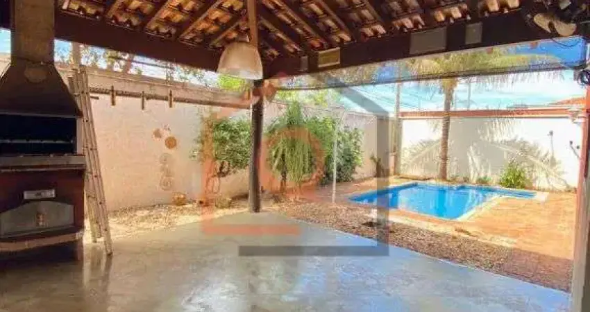 Casa com 3 quartos à venda na Rua Antonio Fernandes, 427, Residencial Cambuy, Araraquara