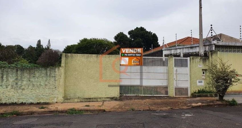 Terreno à venda na Rua Goiás, 89, Vila Vieira (Vila Xavier), Araraquara