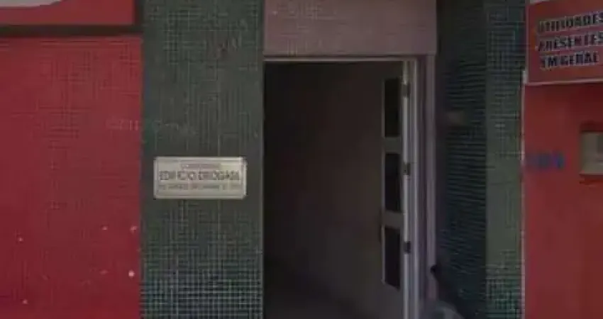 Sala comercial para alugar na Avenida Duque de Caxias, 390, Centro, Araraquara