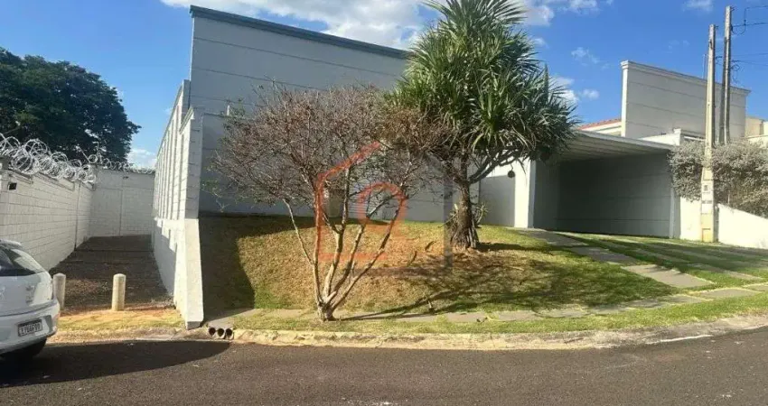 Casa de 3 dormitorios no Condominio Jardim Dom Pedro I em Araraquara