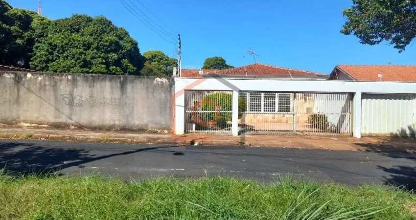 Casa comercial com 3 salas à venda na Avenida Joaquim Alves, 330, Jardim Primavera, Araraquara