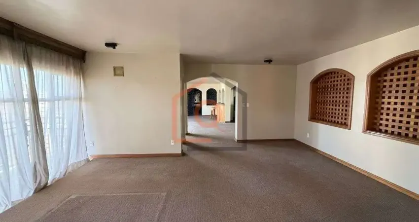 Duplex de luxo no centro de araraquara: 6 dormitorios, 4 banheiros e 4 garagens - podem ser vendidos separadamente.