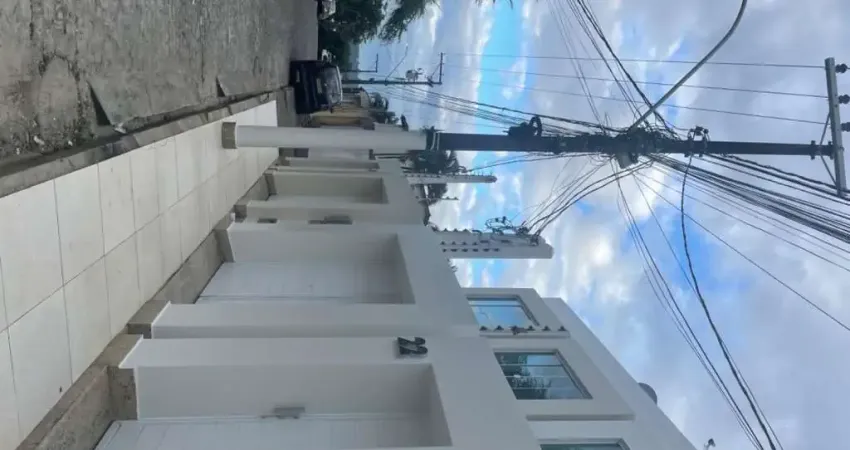 Casa com 3 quartos para alugar na Rua Manoel Fontes Nabuco, 22, Boa Vista, Ilhéus