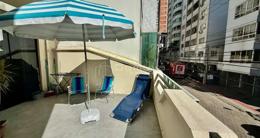 Apartamento à venda 2 quartos próximo ao Shopping Atlântico Balneario Camboriu