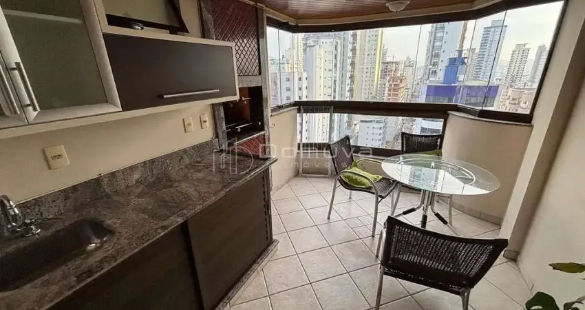 Apartamento locação temporada 3 quartos quadra mar balneário camboriú