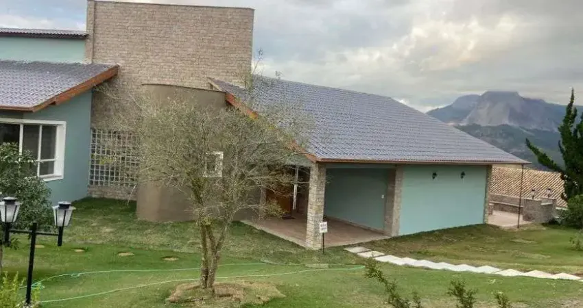 Casa de alto padrão - Onde o luxo encontra o silêncio