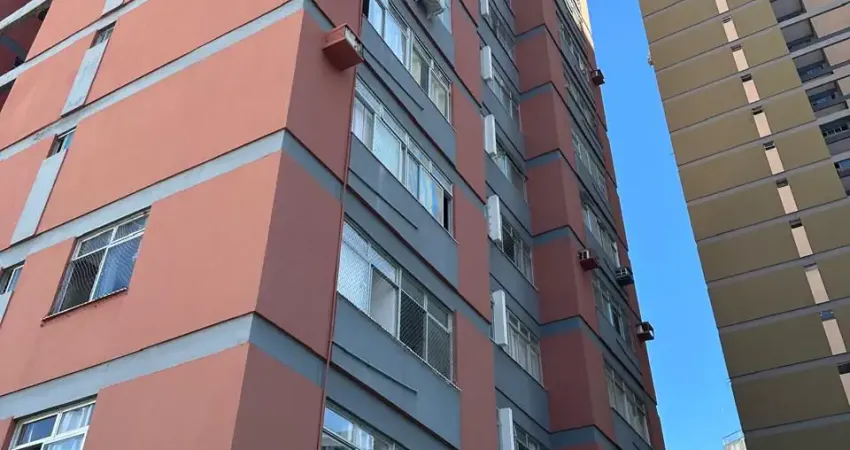 Excelente apartamento na Pituba no Parque Júlio Cesar