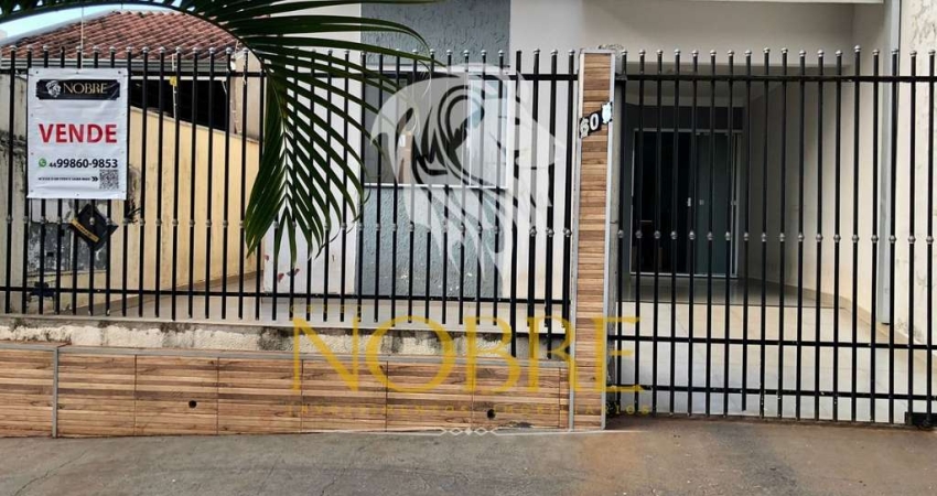 Casa com 3 quartos à venda na Rua Inhaúma, Zona 03, Maringá
