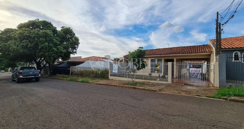 Casa com 3 quartos à venda na Rua das Orquídeas, Jardim Maravilha, Maringá
