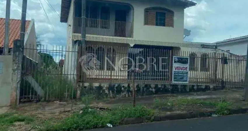 Casa com 6 quartos à venda na Rua Marechal Mascarenhas de Moraes, Jardim Alvorada, Maringá