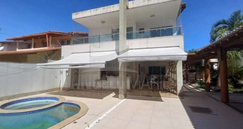 Casa para Venda em Porto Seguro, Centro, 4 dormitórios, 4 suítes, 2 banheiros, 6 vagas