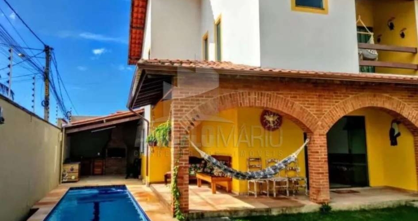 Casa para Venda em Porto Seguro, Village I, 3 dormitórios, 1 suíte, 2 banheiros, 3 vagas
